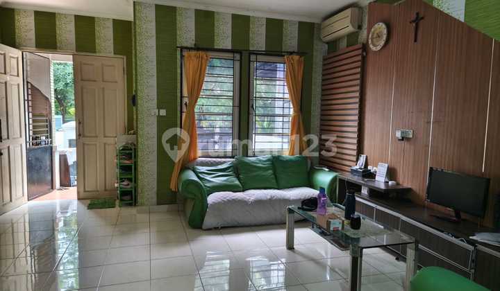 Jual Cepat Rumah di Taman Semanan Indah