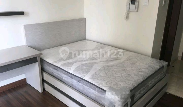 Jual Cepat ..Apartemen Puri Orchard, Lantai Sedang 2
