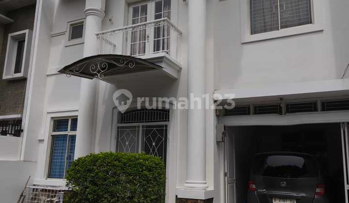 Tenang dan Nyaman..rumah di Taman Semanan Indah, luas 180 meter2 Tenang dan Nyaman..rumah di Taman Semanan Indah, luas 180 meter2