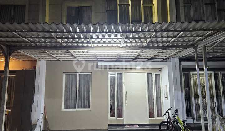 Disewakan ..Rumah Full Furnished di Green Lake City, Hadap Timur