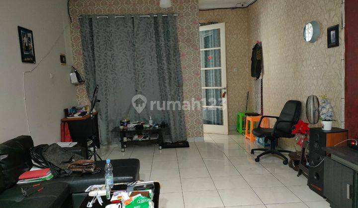 Bebas Rayap ..Rumah Dijual di Taman Semanan Indah 2