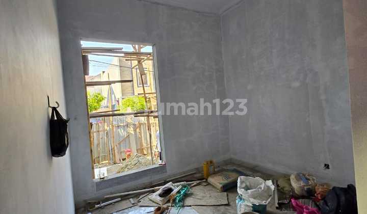 Baru ..Rumah di Taman Villa Meruya,Jalan Depan bisa 3 Mobil 2