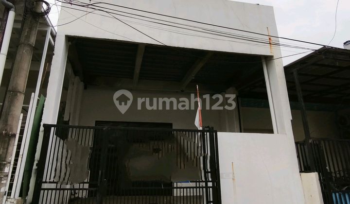 Jual Cepat.. Rumah di Taman Semanan Indah, 2,5 Lantai