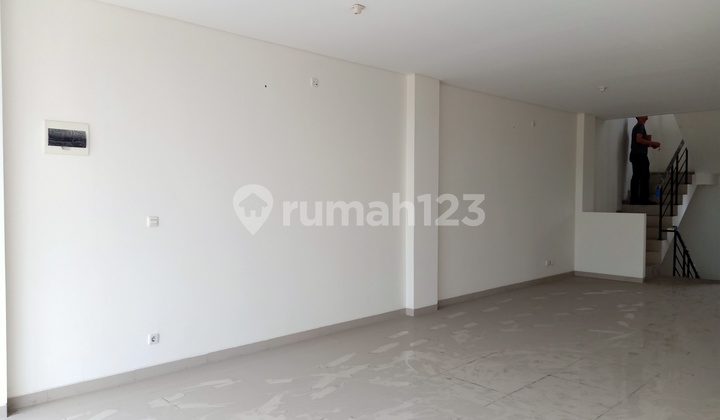 Rented Shop House, Suvarna Sutra Terrace 8, Near Laurentia School 2
