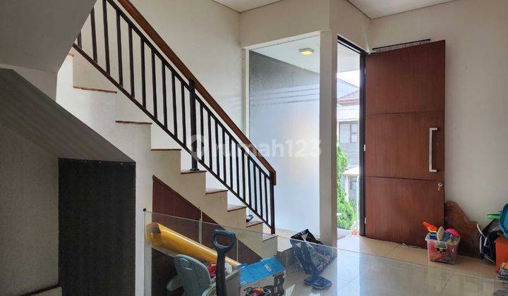 Jual Rumah Besar di Singgasana Jalan Langlang Buana  2