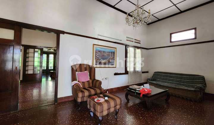 Jual Rumah Bangunan Belanda Bandung Kota 2