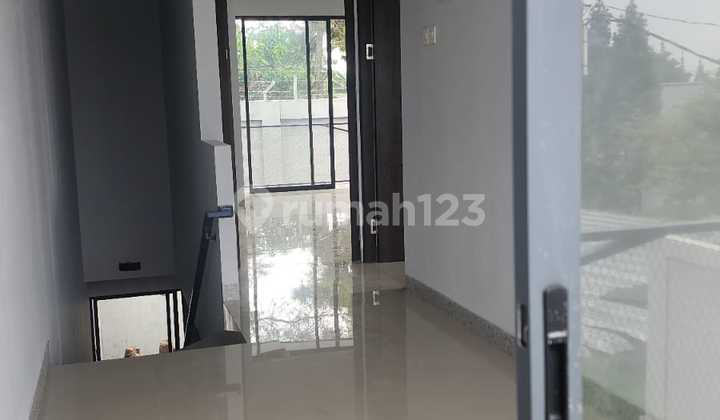 For Sale Nice House Setiabudi Regency