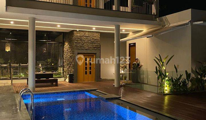 Jual Rumah Luxury Full Furnish, Sayap Pasteur. Ada Kolam Renang 1