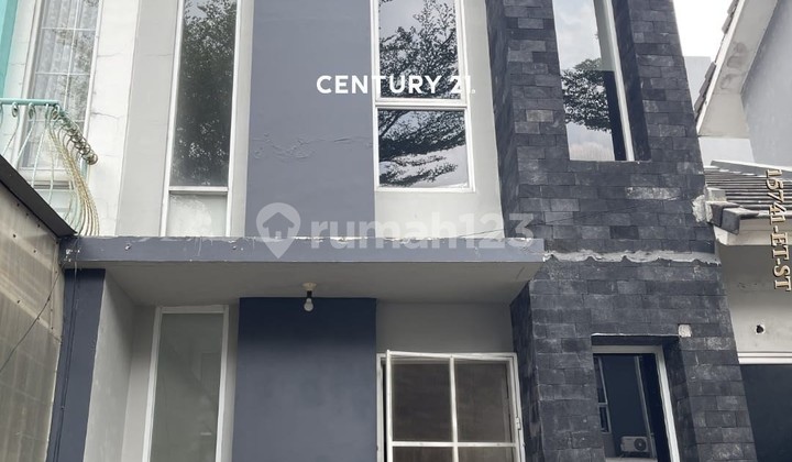 Dijual Rumah Brandnew di Lokasi Strategis di Graha Raya Bintaro