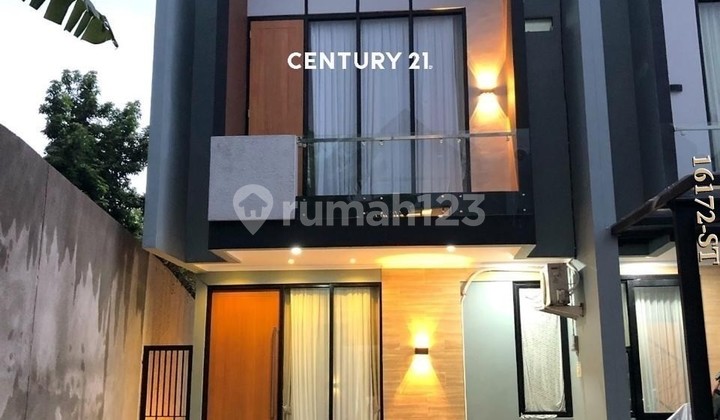 Rumah Brand New 2 Lantai di Cipedak Jagakarsa Rumah Brand New 2 Lantai di Cipedak Jagakarsa