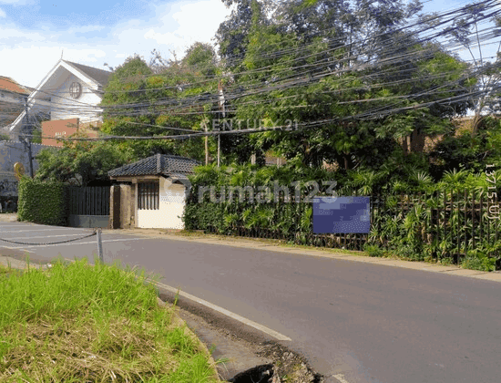 Dijual Rumah Hitung Tanah Lokasi Premium  Di Kemang Utara 2