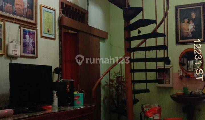 Rumah Hitung Tanah Berdekatan Dengan PIM  MRT 1