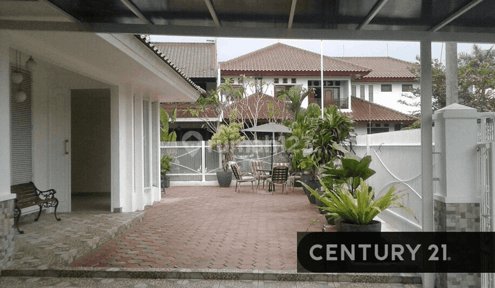 Rumah Hook Siap Huni Fully Furnished Dalam Cluster Di Sektor 9 2