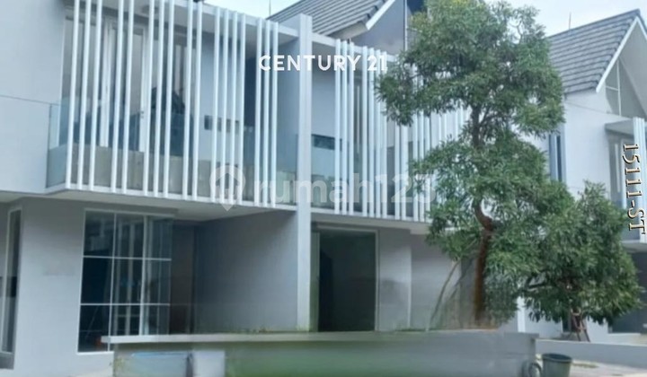 For Sale Ready-to-Live-In House In Discovery Sector 9 Bintaro Jaya