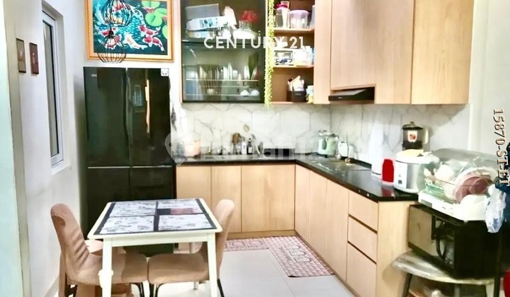 Dijual Rumah Siap Huni Semi Furnished di Dalam Cluster di Bsd 2