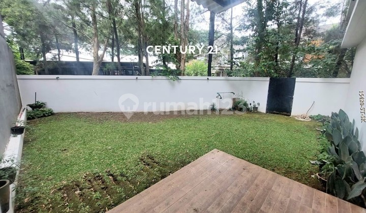 Dijual Rumah Posisi Hook Siap Huni di Cluster Discovery Bintaro