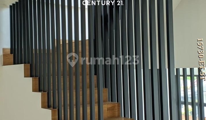 For Sale: Nice House in a Housing Complex with a Strategic Location 2