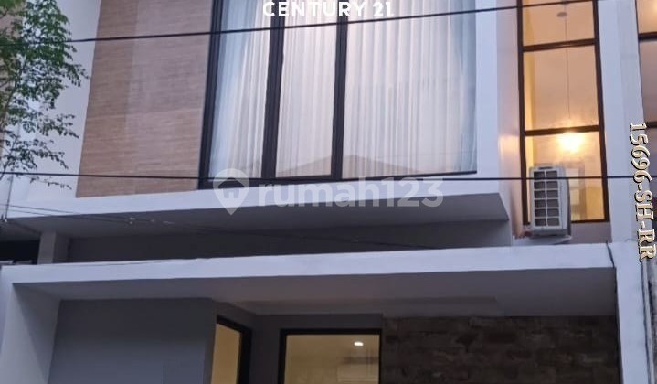 Dijual Rumah Full Furnished One Gate System Dijual Rumah Full Furnished One Gate System