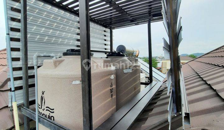 Rumah Mewah Hook 2 Lantai Dekat Palm Spring 19