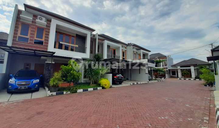Nice House in Housing Estate Near Jombor Terminal on Jl. Magelang Km. 6, Sinduadi, Mlati, Sleman, Special Region of Yogyakarta, Indonesia, 55284, Mlati 2
