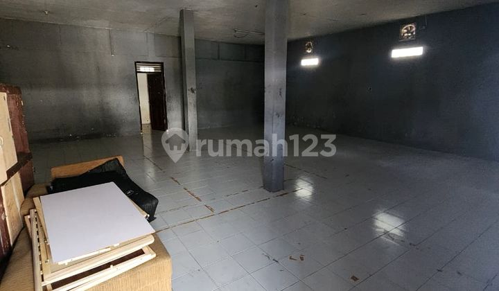 Shop House For Rent On Cangkringan Street, Sleman 2