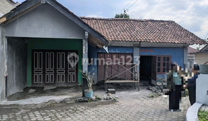 Dijual Rumah Apa Adanya Di Lingkungan Asri Jl.pakisaji Sleman