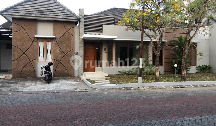 Nice House in Complex on Jl Palagan Km 9 Ngaglik Sleman Nice House in Complex on Jl Palagan Km 9 Ngaglik Sleman