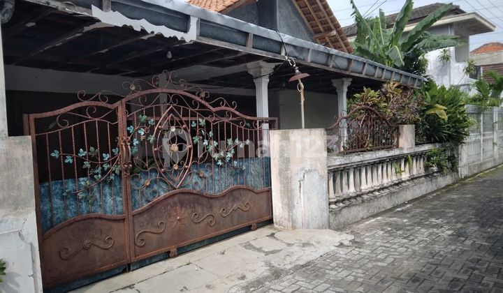 Selling House in Patiunus Gayamsari 1