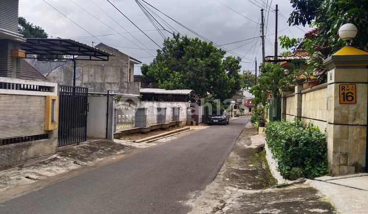 Jual.rumah di Durian Utara Banyumanik 2