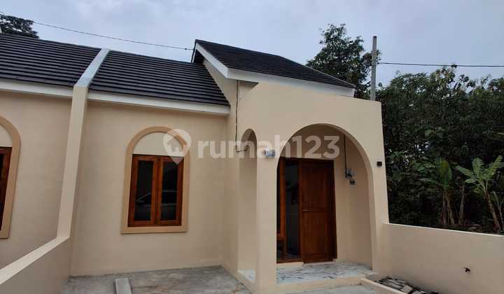 Sell New House at Villa House Tlogomulyo