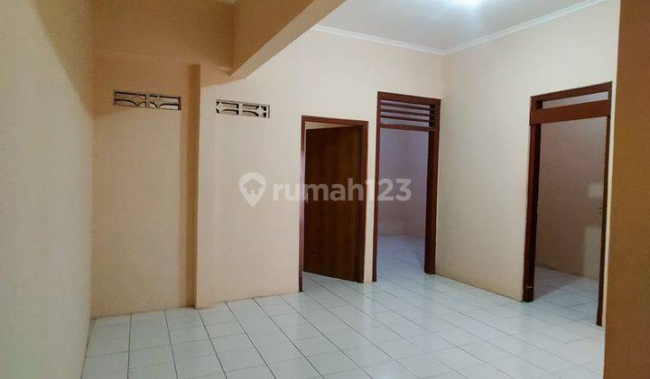 Disewakan rumah di Kelud sampangan 14