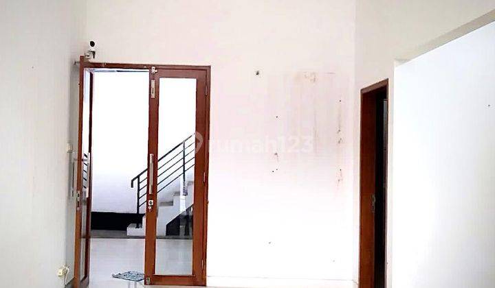 Disewakan rumah di Citra Grand SAMBIROTO 2