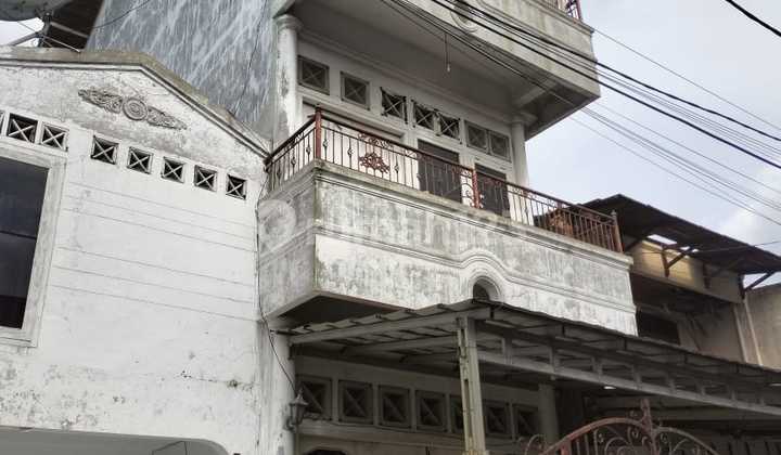 Dijual murah rumah ex kantor di Sumur Batu Jakpus 5