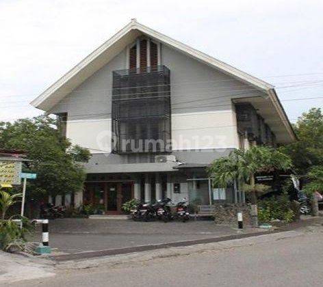 Dijual Hotel dan Guest house di Jl. Singasari Semarang 3