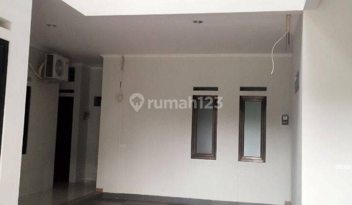 Dijual kost full penghuni di Bulusan Utara Tembalang