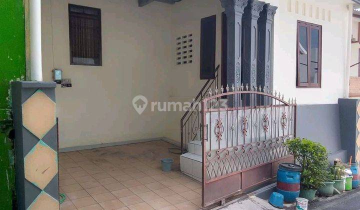 Dijual Rumah Kost Di Jl. Gergaji Mugassari 1