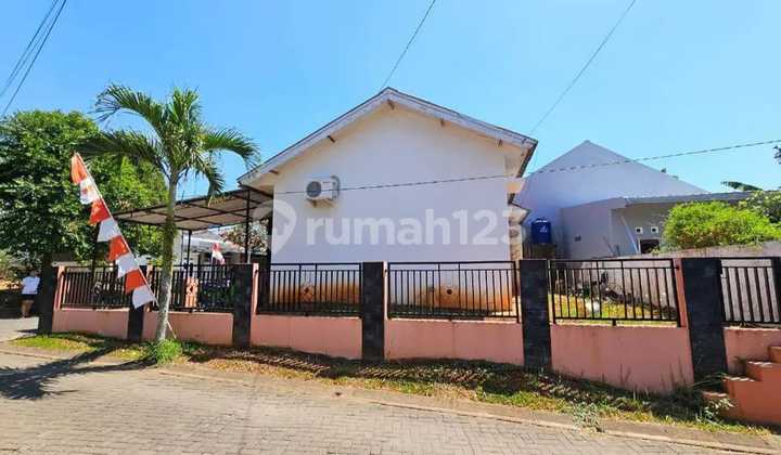 For Sale: House in Bukit Cemara Resindent, Tembalang 2