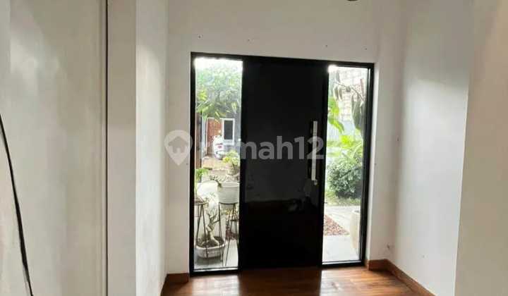 Selling a Nice House in Aryamukti Pedurungan 2