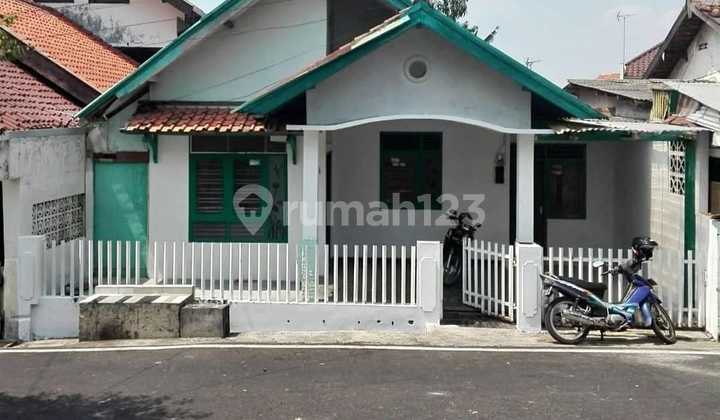 Selling Plot with Free House in Taman Duku Lamper Kidul 1