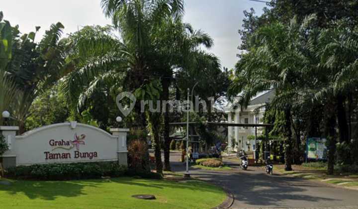 For Sale House in Taman Bunga Bsb Mijen 2