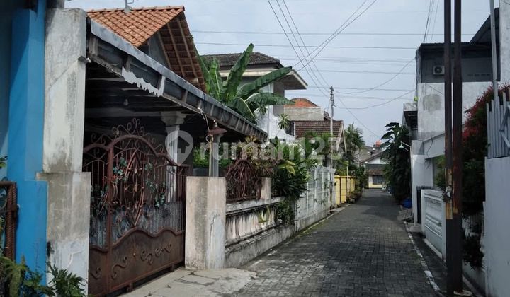 Selling House in Patiunus Gayamsari 2
