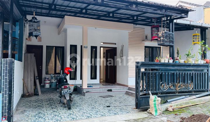 House for Rent in Villa Real Banyumanik Housing Complex 1