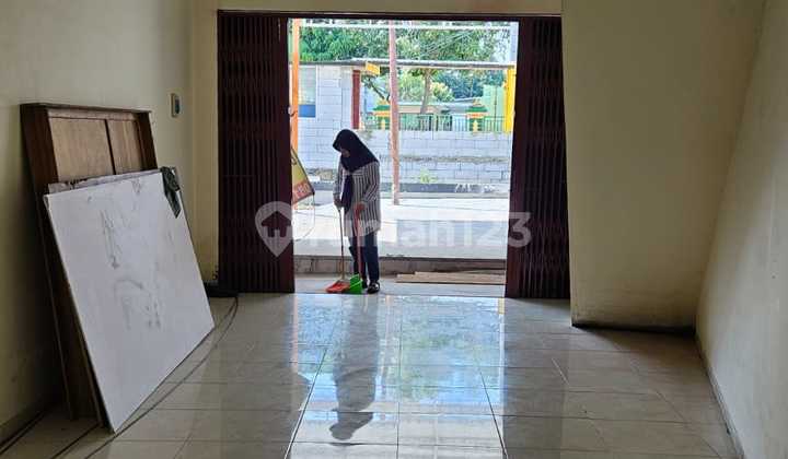 For Sale: Shop House on Ketileng Raya 2