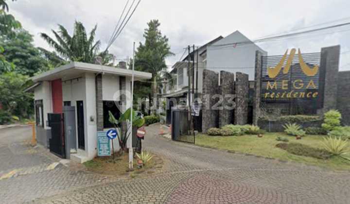 Sell House in Mega Resident Banyumanik 2