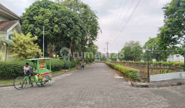 Jual Kav Bonus Rumah Lama Di Graha Estetika 2