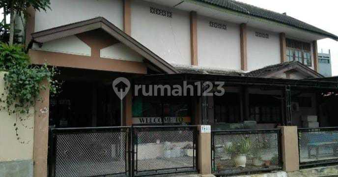Selling Active Women's Boarding House in Tembalang