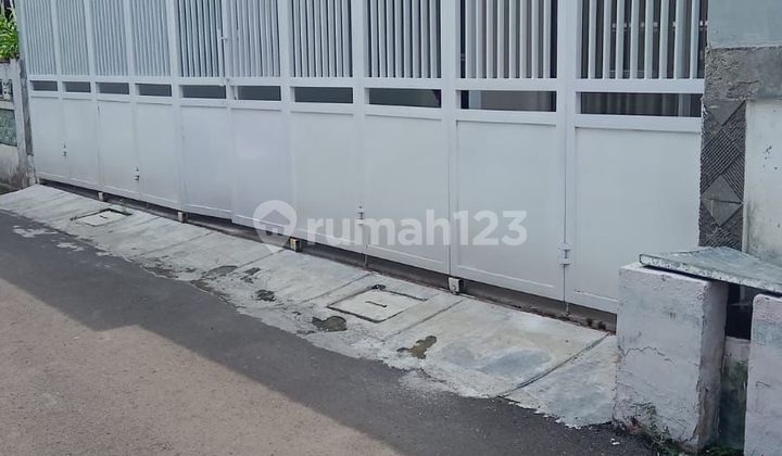 Nice House For Sale In Pleburan 2