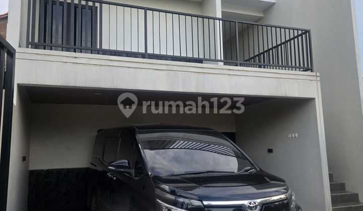 Jual Rumah Bagus di Gedawang Banyumanik 2