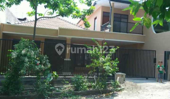 For Sale House in Sinar Waluyo Semarang 2