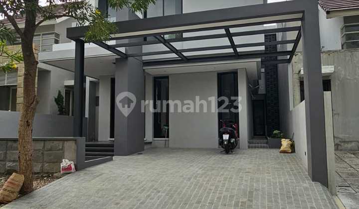 Minimalist Modern Citraland Stamford Place House, Price Negotiable